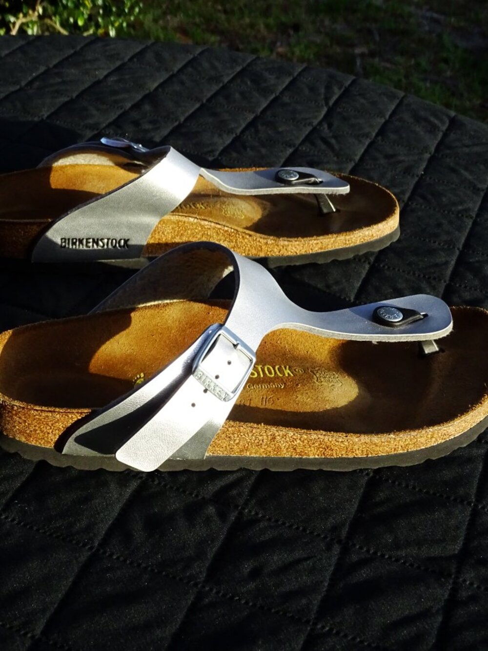 Silver Sandal Birkenstocks 40 - Picture 5 of 8